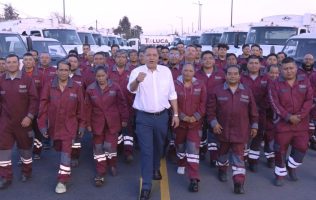 Amplía Ricardo Moreno flota de camiones de basura; entregan 62 unidades