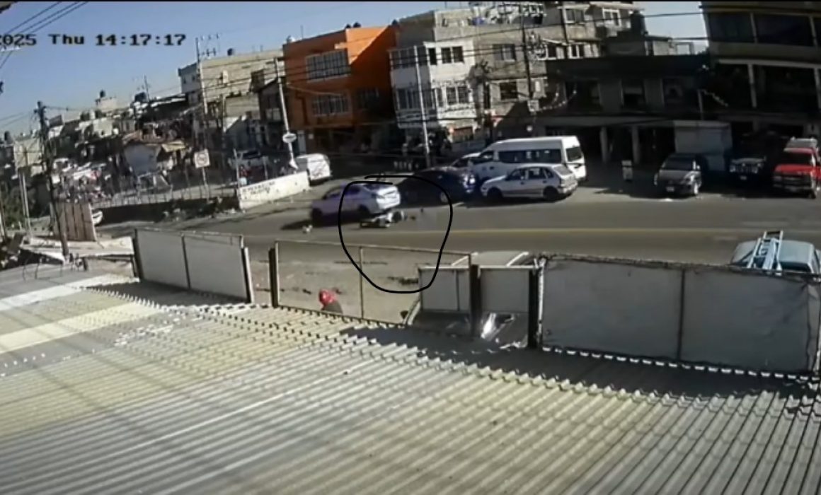 Arrollan a peatón en Naucalpan y el responsable escapa frente a testigos