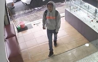 Asaltan en segundos joyería en Ixtlahuaca; no hay detenidos