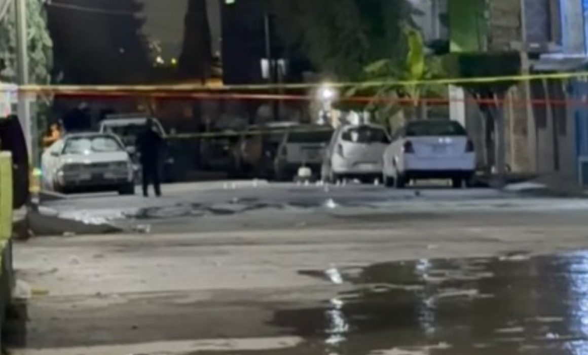 Atacan a balazos a hombre a escasos metros de bazar navideño en Ecatepec