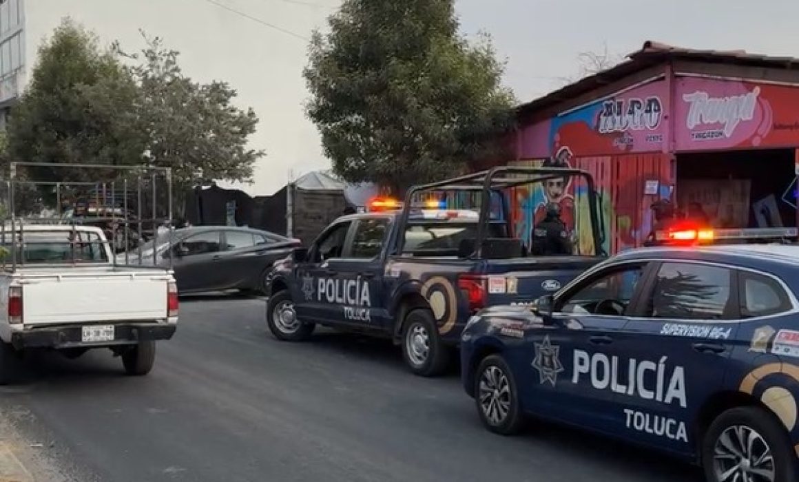 Clausuran centro chelero cerca de prepa en Toluca; había menores dentro