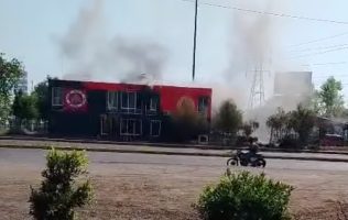 Controlan incendio por explosión en Protección Civil de Nezahualcóyotl