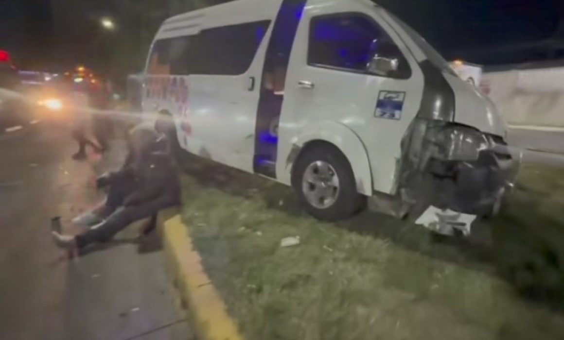 Deja 3 heridos accidente de transporte público en Ecatepec