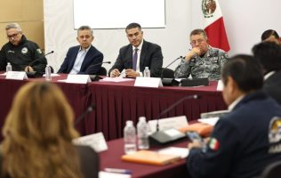 Destaca Harfuch acuerdo para fortalecer operativos en carreteras