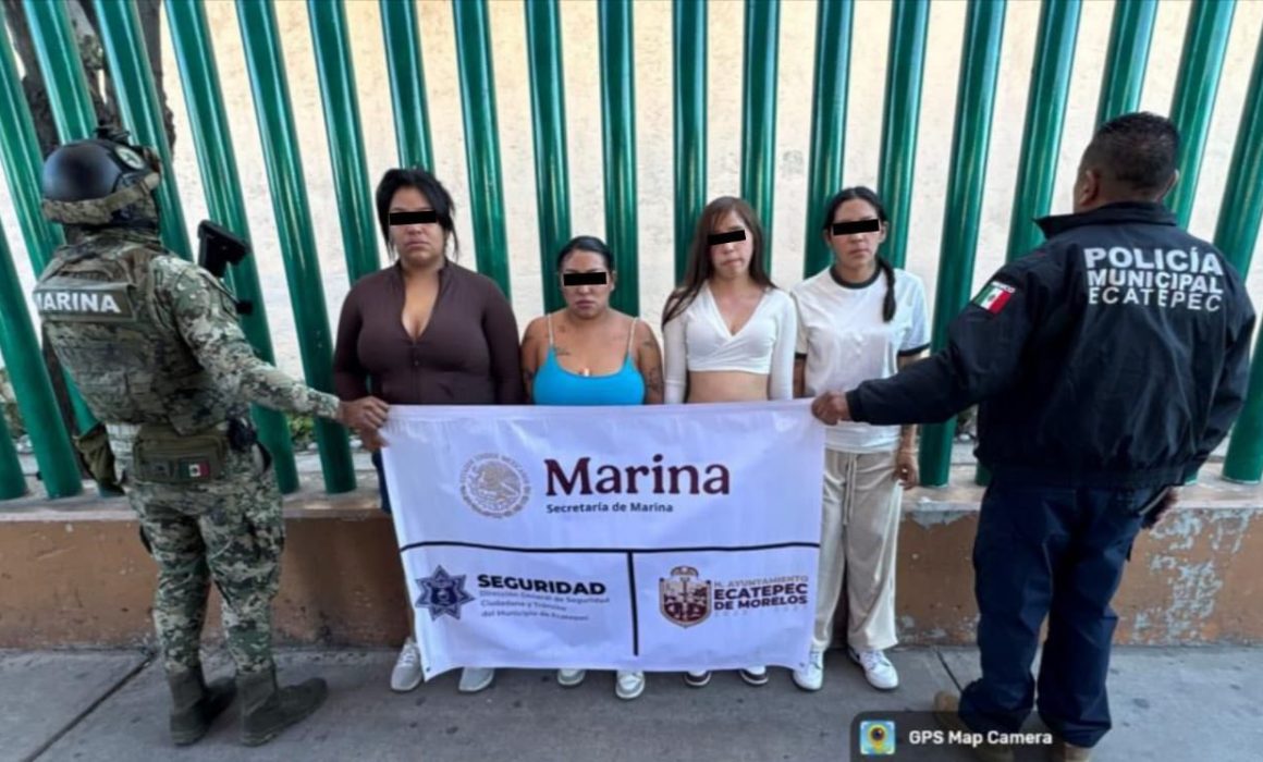 Detienen en Ecatepec a 4 mujeres por robo de tarjetas a adultos mayores