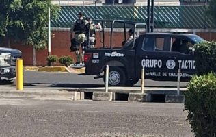 Detienen sin motivo a jóvenes en Valle de Chalco: abuso policial descarado