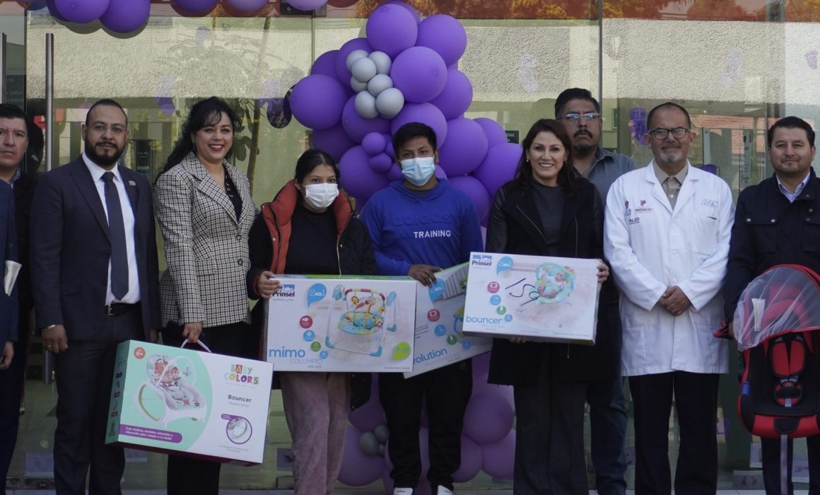 Entrega DIF Toluca actas de nacimiento a padres de bebés quintillizos 1