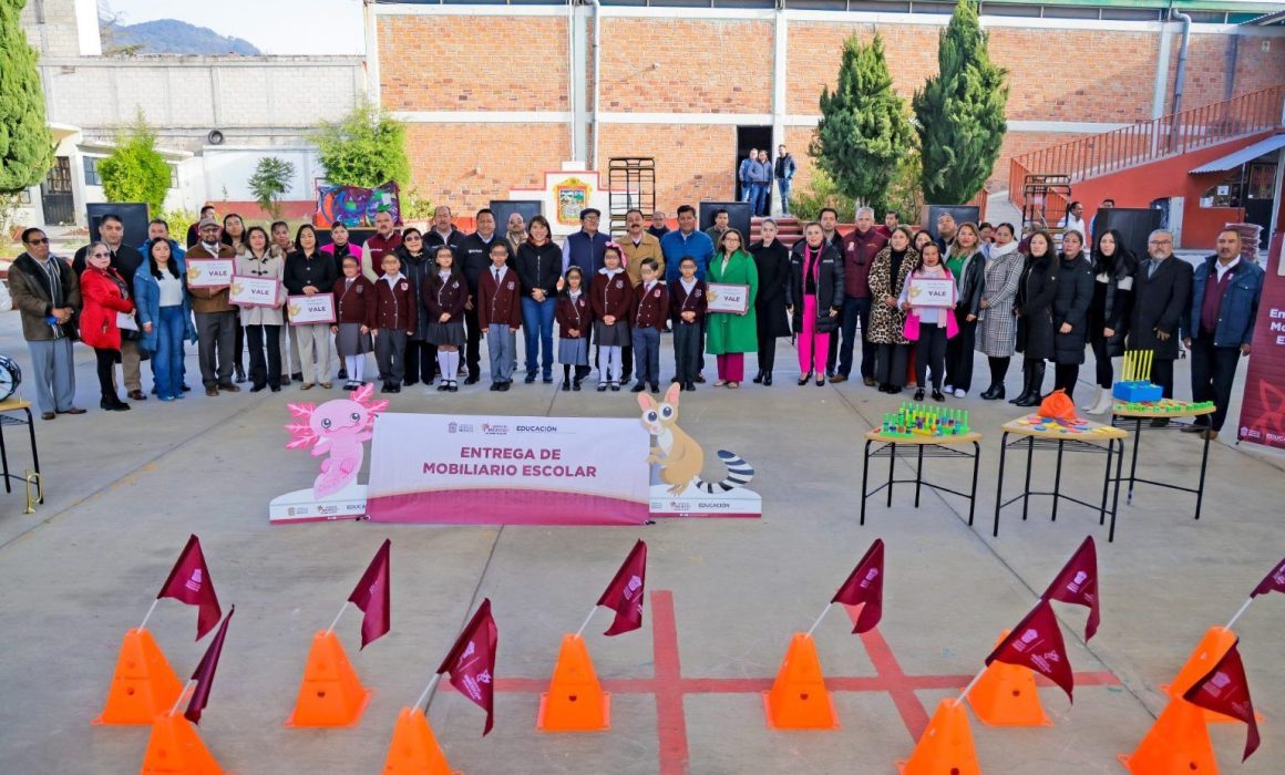 Entrega Edomex más obras y mobiliario para 133 escuelas de tres municipios
