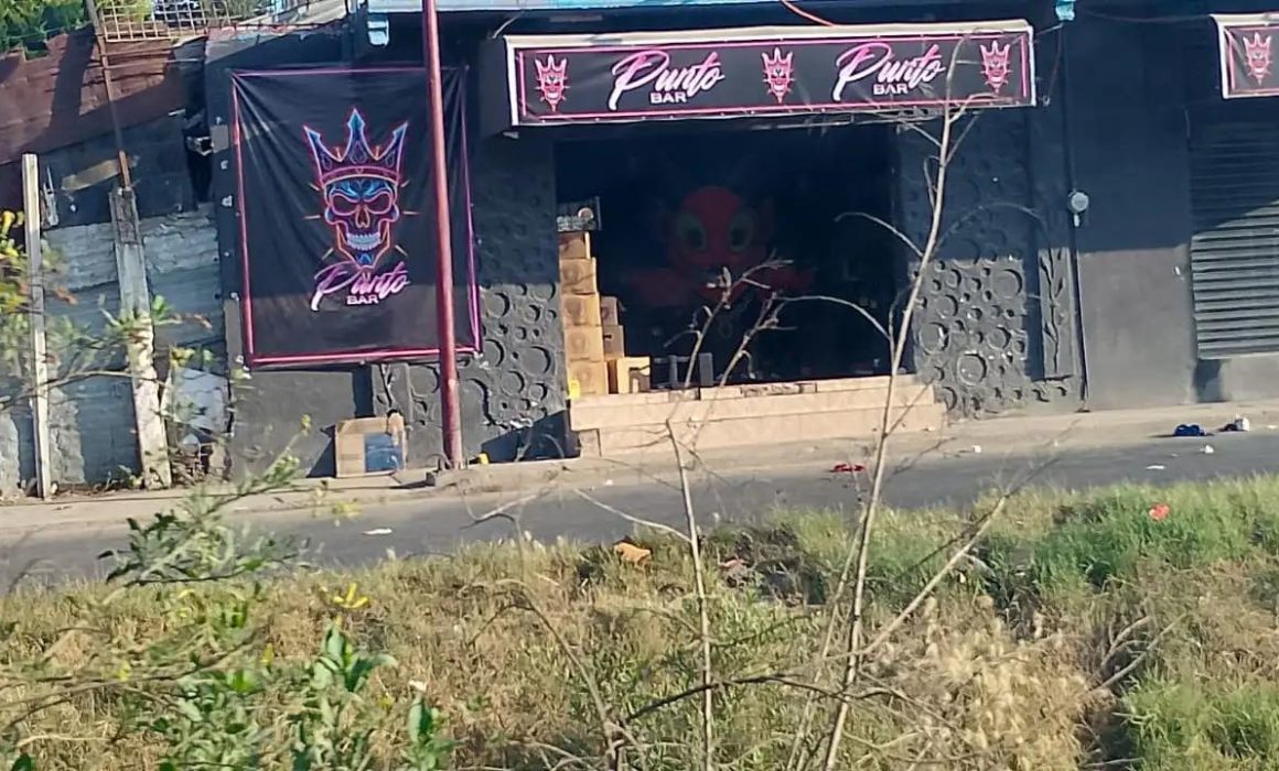 Estalla tiroteo en Punto Bar de Chicoloapan; reportan heridos y un muerto