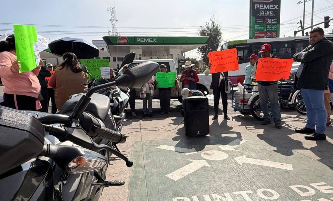 Exigen agua potable en Chimalhuacán y arremeten contra el gobierno