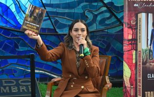 Impulsa Zaira Cedillo libro de Claudia Sheinbaum en Toluca