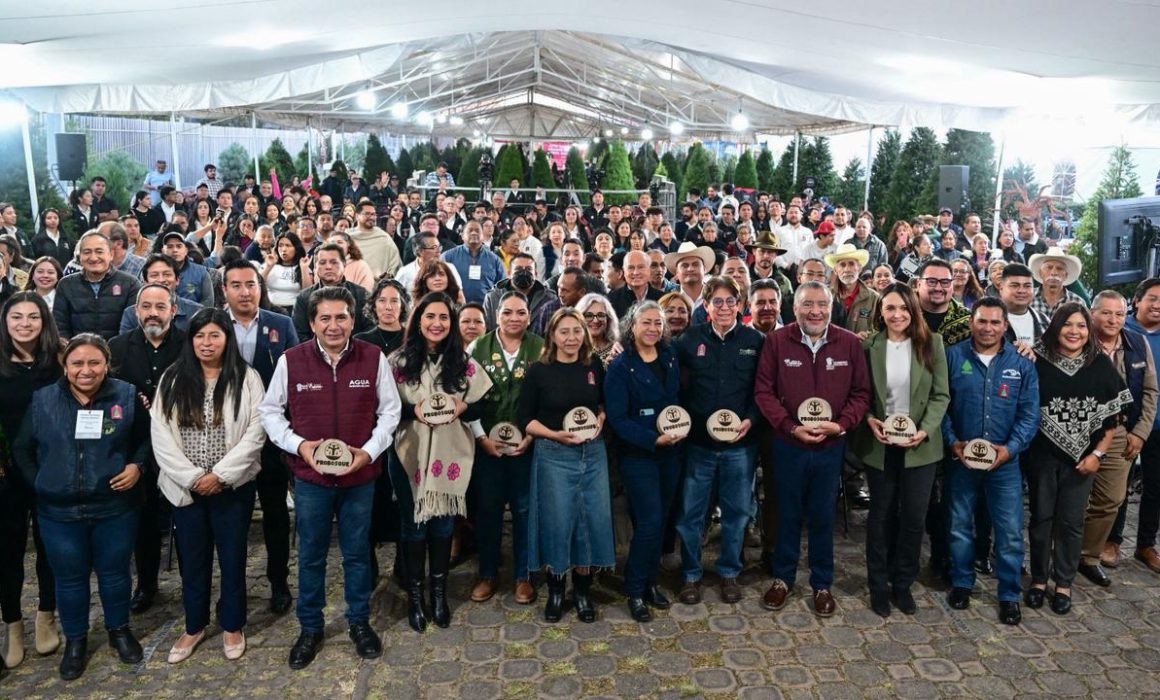 Invita Gobierno del Estado de México a la Expo Navidad Forestal 2025