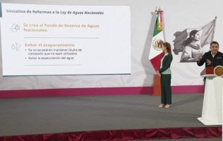 La presidenta Claudia Sheinbaum explicó que la Ley de aguas nacionales que impulsa su gobierno busca la correcta distribución del líquido