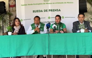 Presenta Partido Verde adhesión de Alfredo Anguiano en Coyotepec