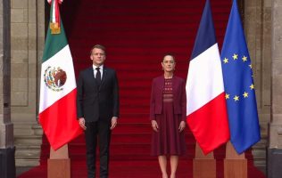Recibe Claudia Sheinbaum a Emmanuel Macron en Palacio Nacional