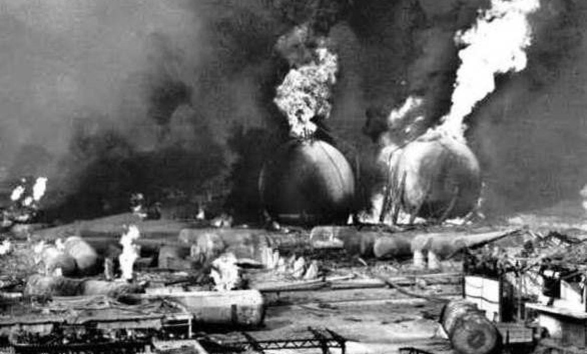Recuerdan víctimas a 41 años de las explosiones en San Juanico y PEMEX