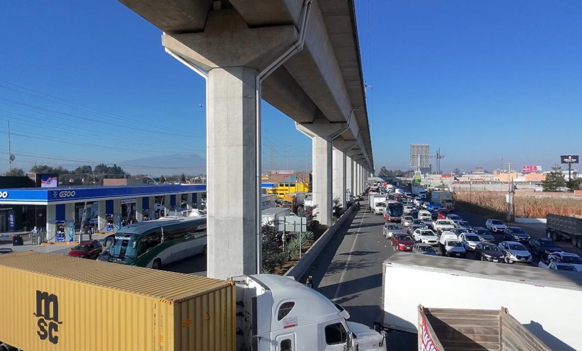 Reportan que ya no hay paso a CDMX por la México–Toluca