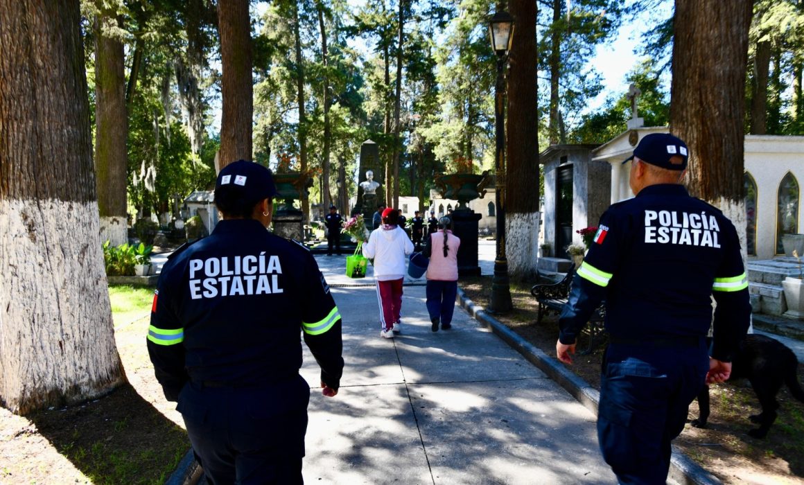 Reportan saldo blanco en operativo de seguridad en panteones de Toluca