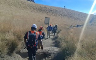Rescatan a senderistas extraviados en Parque Nacional Iztaccíhuatl