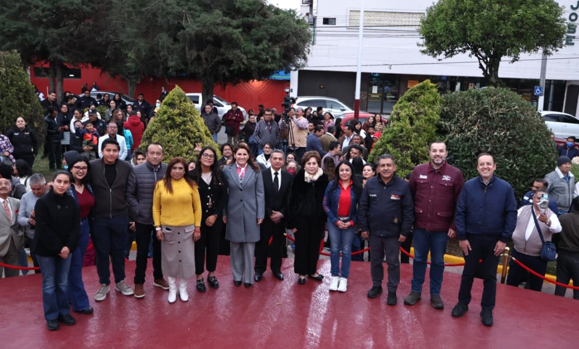 Rinden Homenaje autoridades de Toluca a Sor Juana Inés de la Cruz
