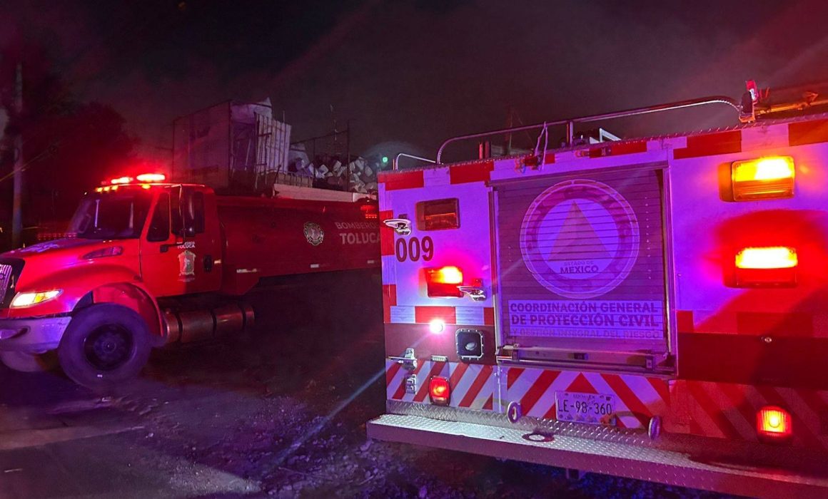 Se incendia otra planta recicladora al norte de Toluca; no hubo heridos 1