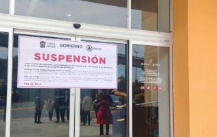 Sellan accesos a las Plazas Outlet en Lerma; continúan abiertas tiendas