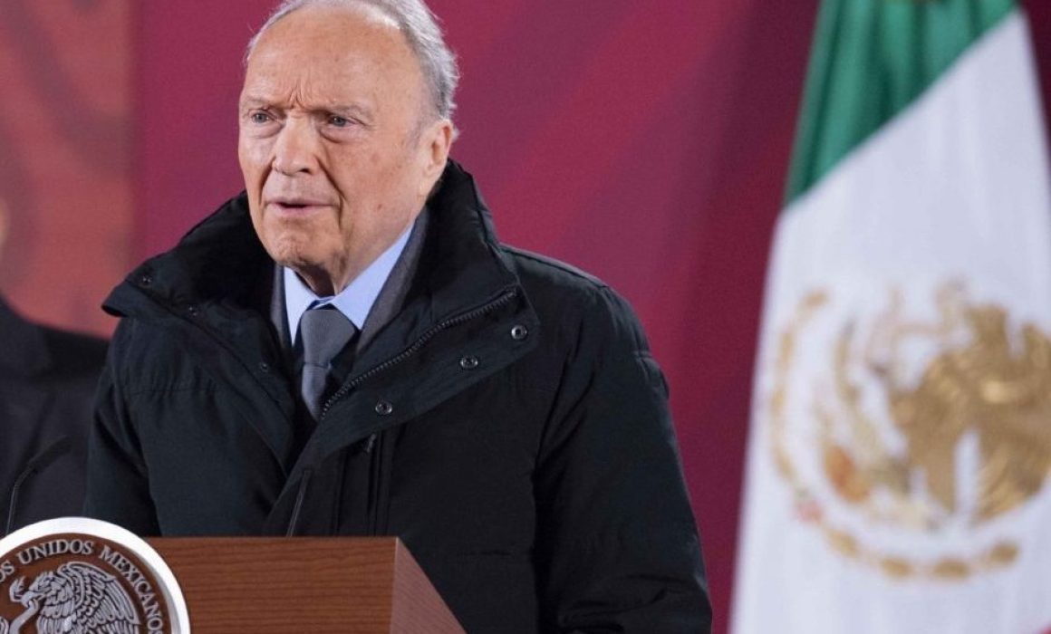 Renuncia Gertz Manero a la FGR