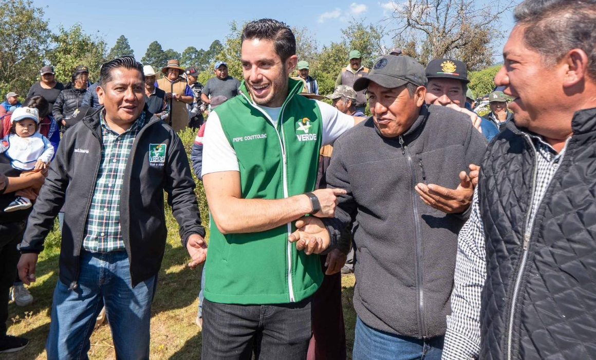 Supervisa Pepe Couttolenc proyectos de infraestructura en Xonacatlán