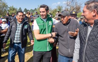 Supervisa Pepe Couttolenc proyectos de infraestructura en Xonacatlán