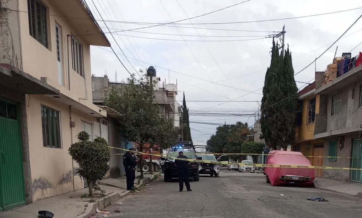 Abandonan restos de recién nacido en Ecatepec; autoridad tarda horas