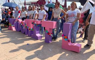 Acarrean a miles para apoyar a Xóchitl Flores pese a malos resultados