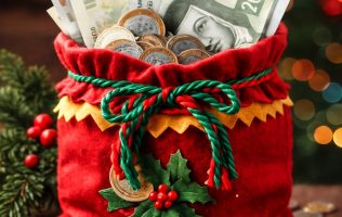 Administra tu aguinaldo y llega con dinero al nuevo año con estos tips
