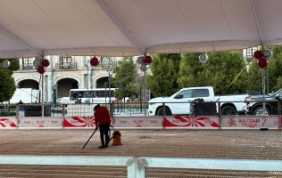 Alistan autoridades apertura de pista de hielo en el Centro de Toluca