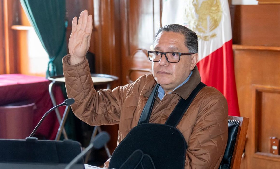 Aprueba Cabildo de Toluca presupuesto de 5 mil 500 mdp para 2026