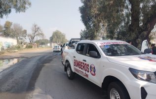 Atienden en Cuautitlán choque de auto y motocicleta