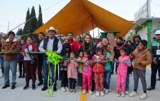 Avanza en Tianguistenco consolidación de obras públicas con Erika Olea