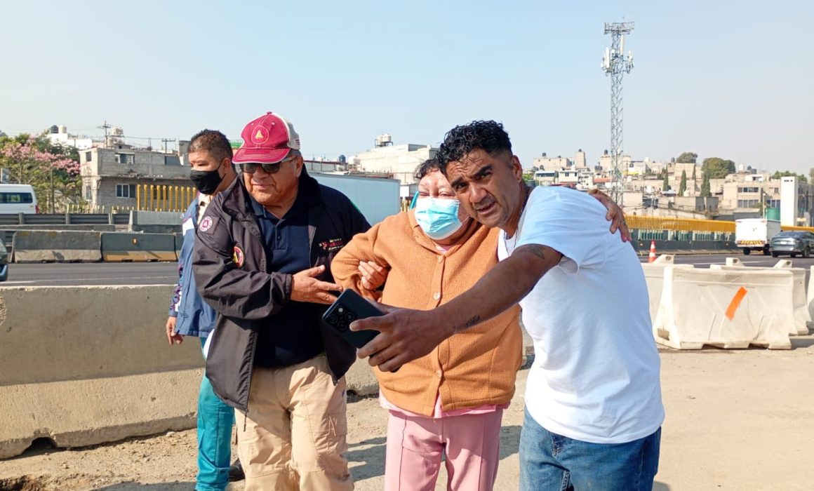 Choca transporte público en la México-Puebla; varios pasajeros heridos