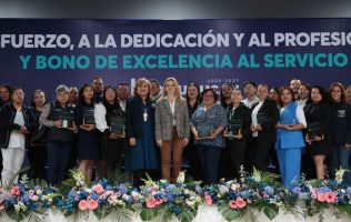 Destaca esfuerzo y profesionalismo de servidores públicos en Huixquilucan