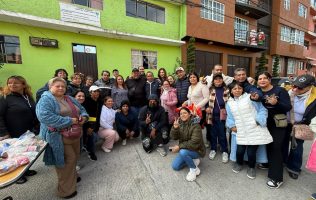 El Gobierno de Huixquilucan, a través del Sistema Municipal DIF, realizó la entrega de 20 mil cenas navideñas