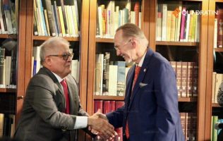 García Davish, empresario que se arriesga por lograr credibilidad: Homs