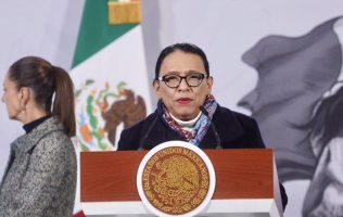 Hablando se entiende la gente: Rosa Icela tras pacto con campesinos