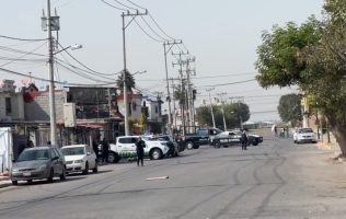Hallan restos humanos en Tecámac; manchas de sangre alertan a vecinos