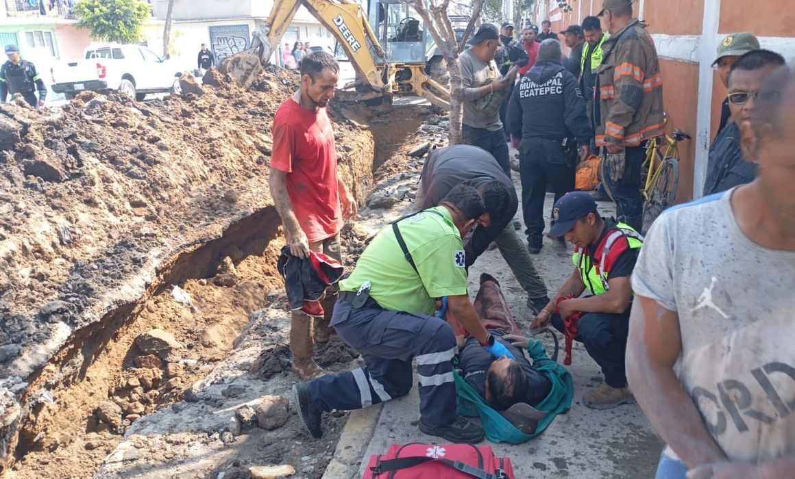 Hiere deslave a 4 trabajadores de Sapase; obras en Ecatepec colapsan