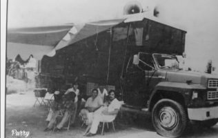 Llegaba el cine en camión y reunía a todo el pueblo mexicano 