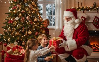 Nace Santa Claus y se integra a la Navidad mexicana entre fe y consumo