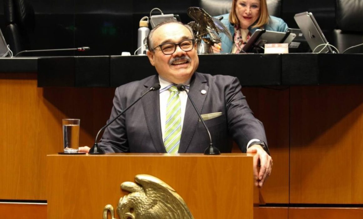 Propone Ramírez Marín reforzar la democracia