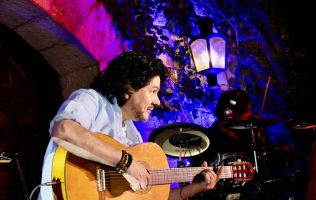 Quadratín transmitirá Concierto de Navidad por la Paz con Paco Rentería