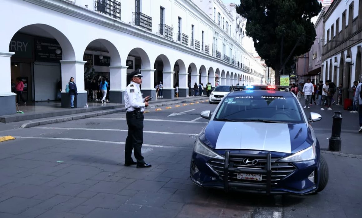 Realizan autoridades de Toluca operativo contra ambulantaje en el centro