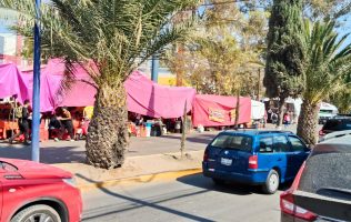 Representan peligro comercios a media calle en tianguis de Huehuetoca