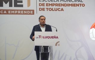 Anuncia Ricardo Moreno que salió bien de su operación de hombro